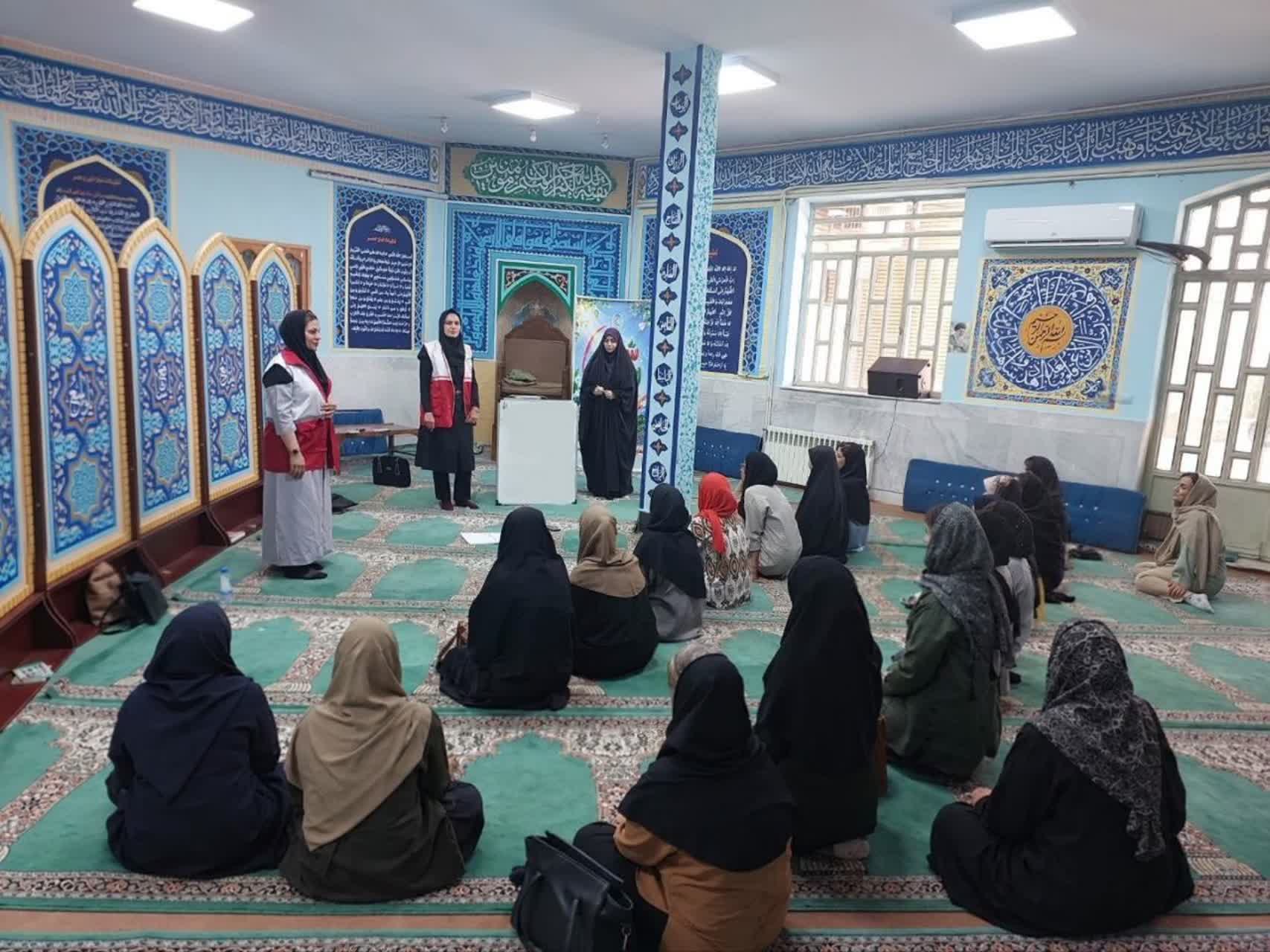 آموزش امداد و نجات در محله‌ها، مدارس و ادارات لرستان گسترش می‌یابد